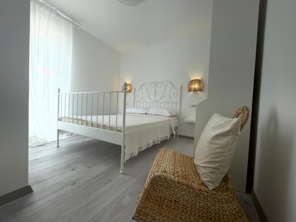 Vila Regina Apartment Paloma With Swimming Pool يزيرا المظهر الخارجي الصورة