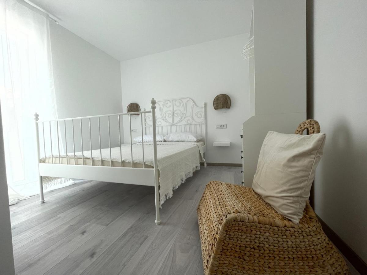 Vila Regina Apartment Paloma With Swimming Pool يزيرا المظهر الخارجي الصورة