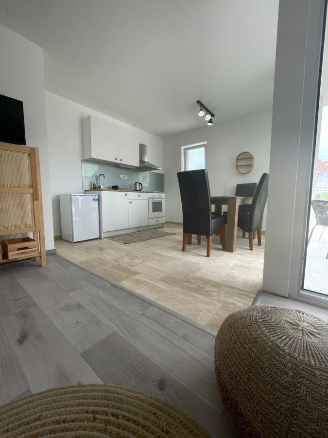 Vila Regina Apartment Paloma With Swimming Pool يزيرا المظهر الخارجي الصورة
